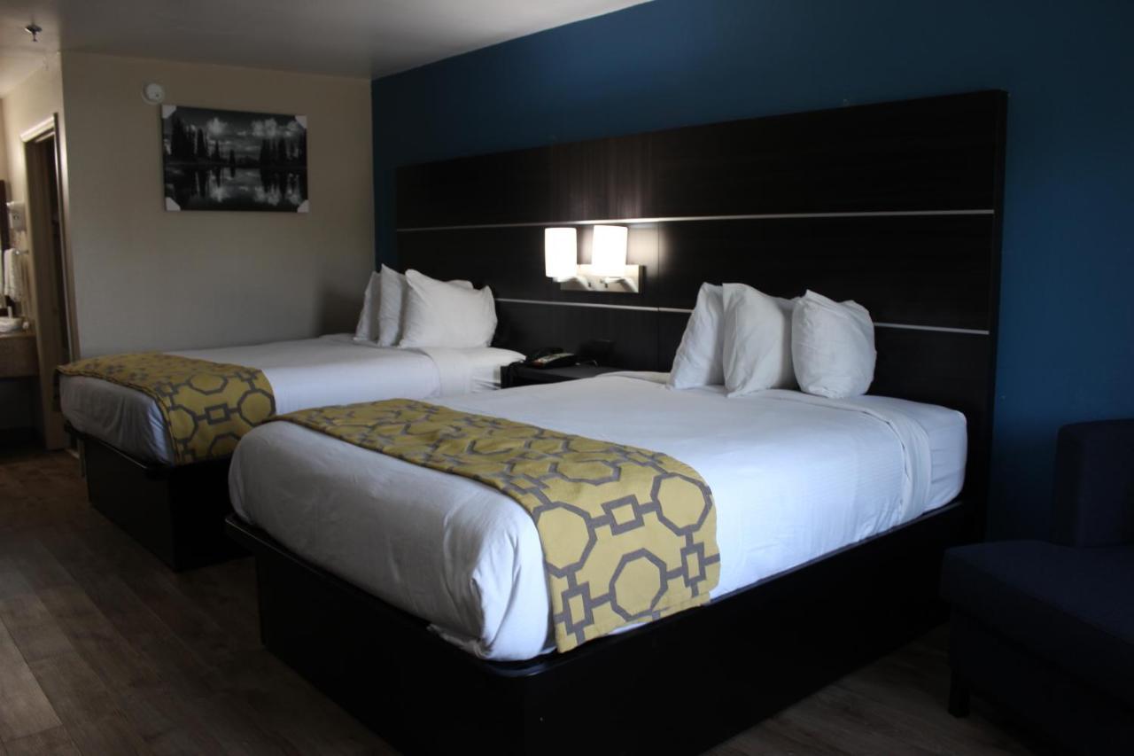 Baymont Inn&Suites Manning Extérieur photo