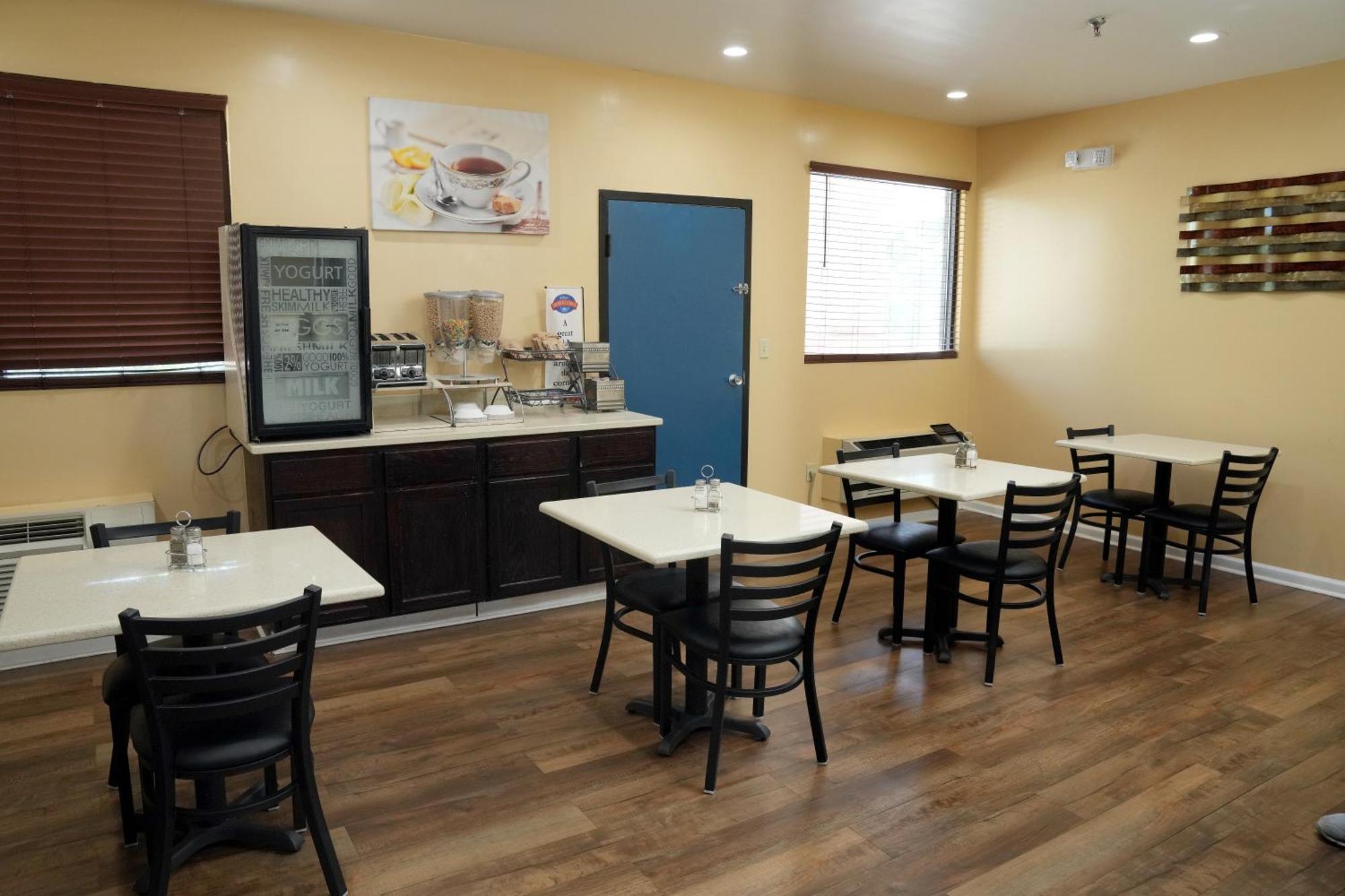 Baymont Inn&Suites Manning Extérieur photo