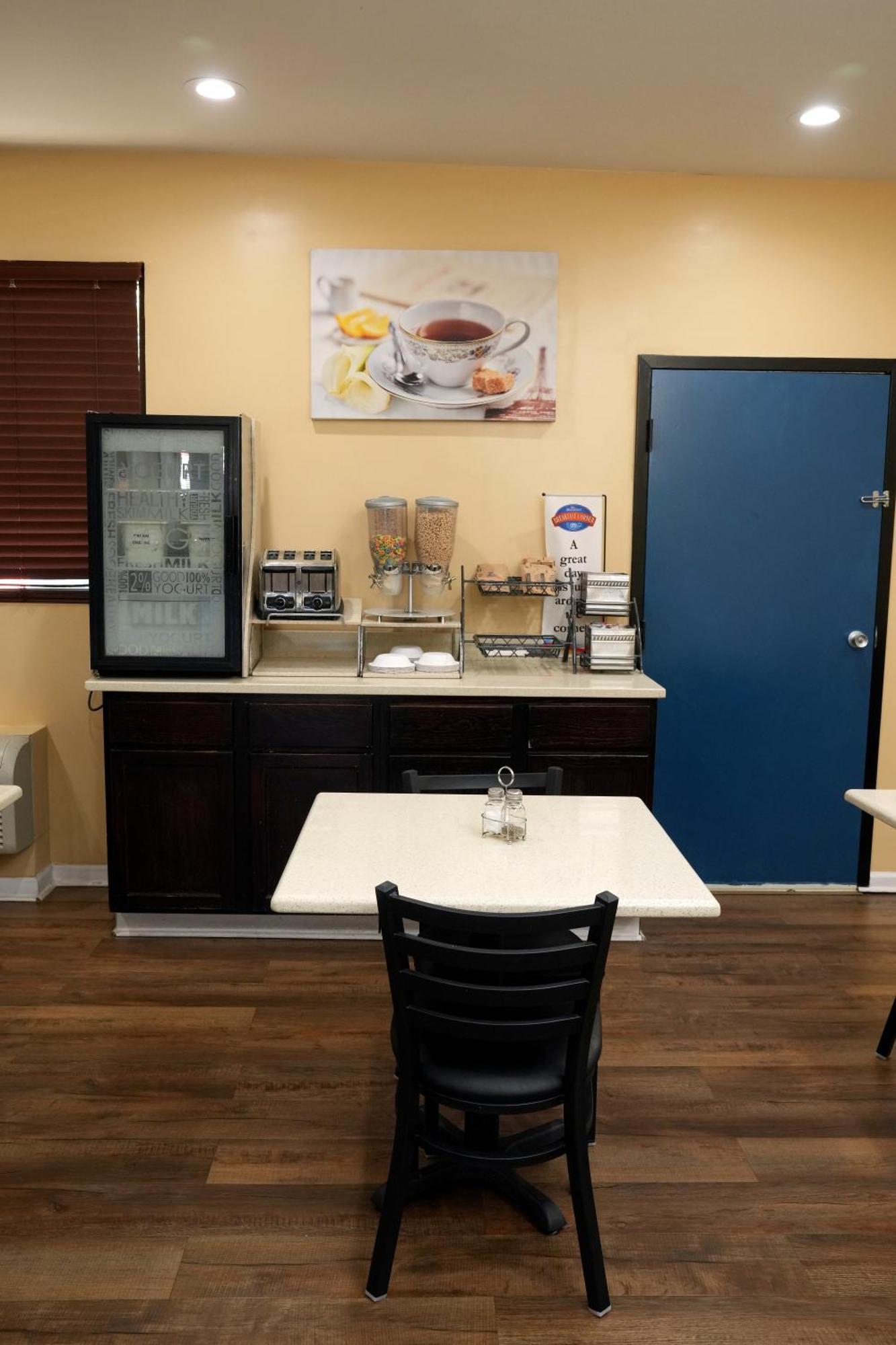 Baymont Inn&Suites Manning Extérieur photo