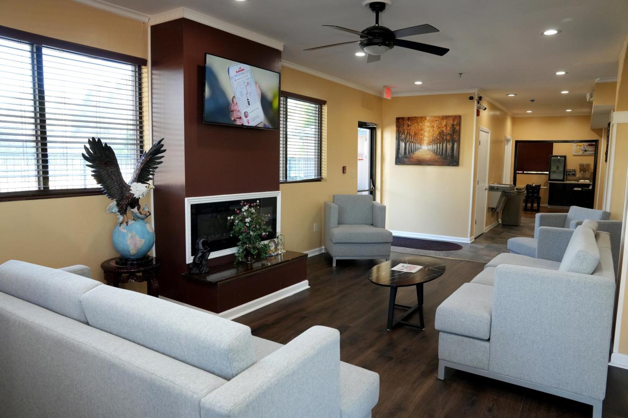 Baymont Inn&Suites Manning Extérieur photo